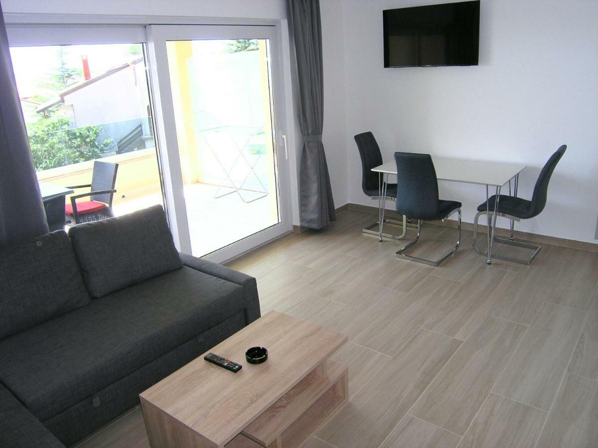 Apartmani Krajinovic Krk Town Zewnętrze zdjęcie